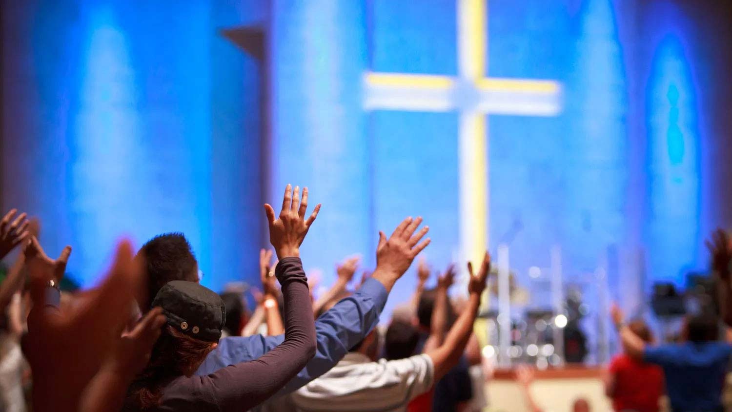 Encounter God. Experience Community. Be Transformed.